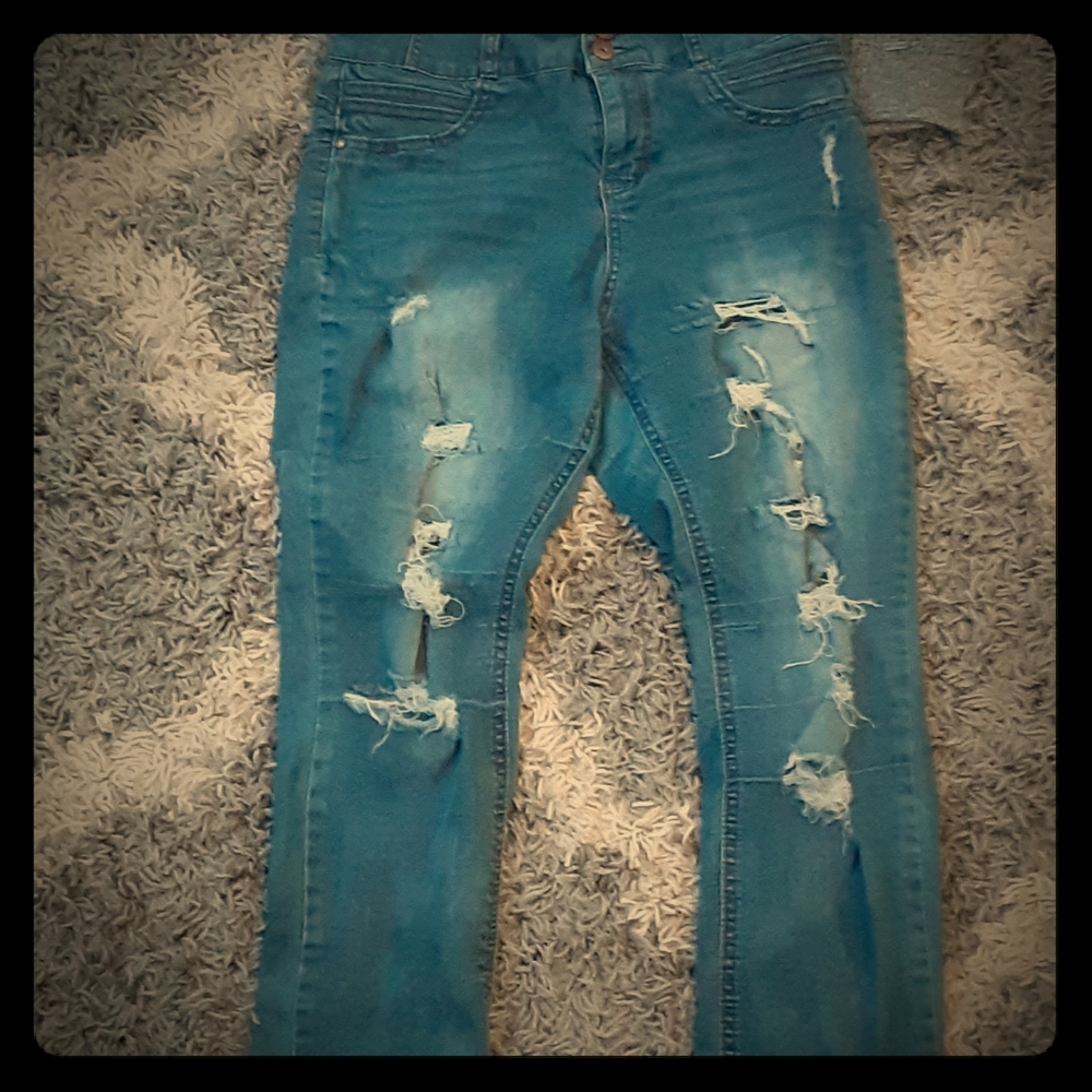 Hollister Long sleeve Shirt and Ripped jeans